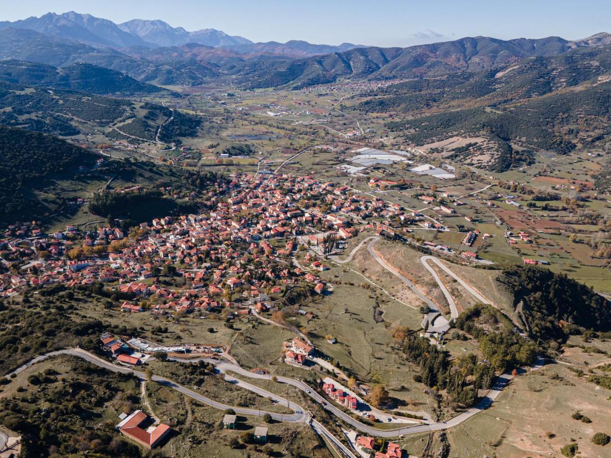 Gm Luxury Suites Kalavryta Exterior foto