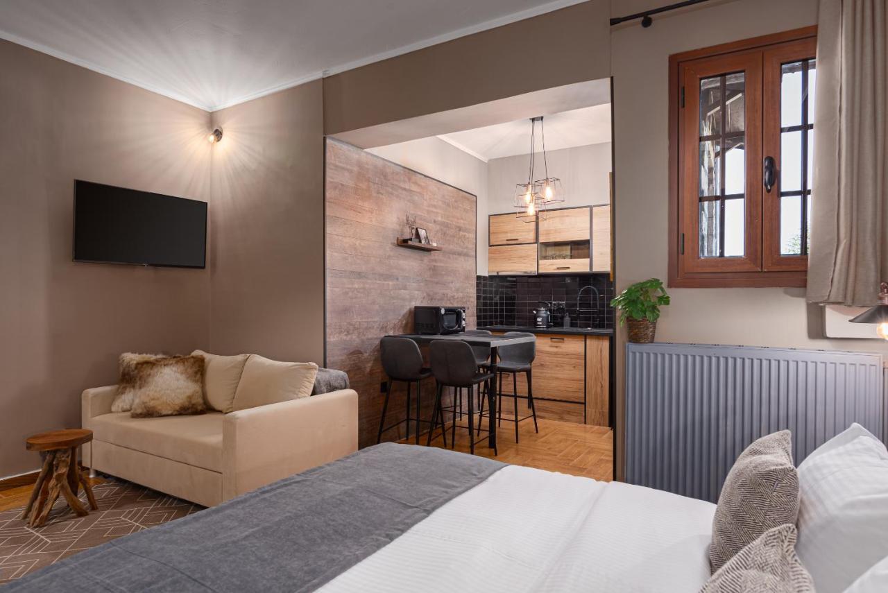 Gm Luxury Suites Kalavryta Exterior foto