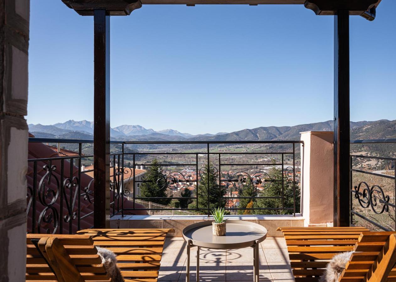 Gm Luxury Suites Kalavryta Exterior foto