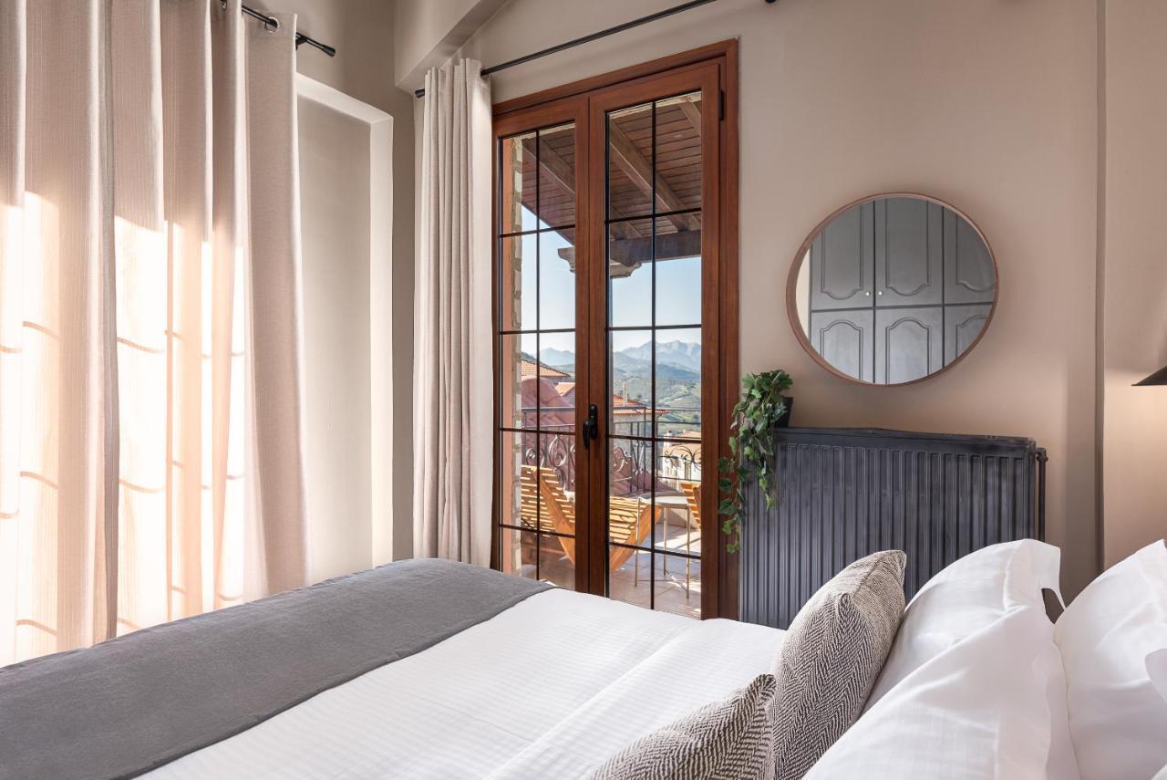 Gm Luxury Suites Kalavryta Exterior foto