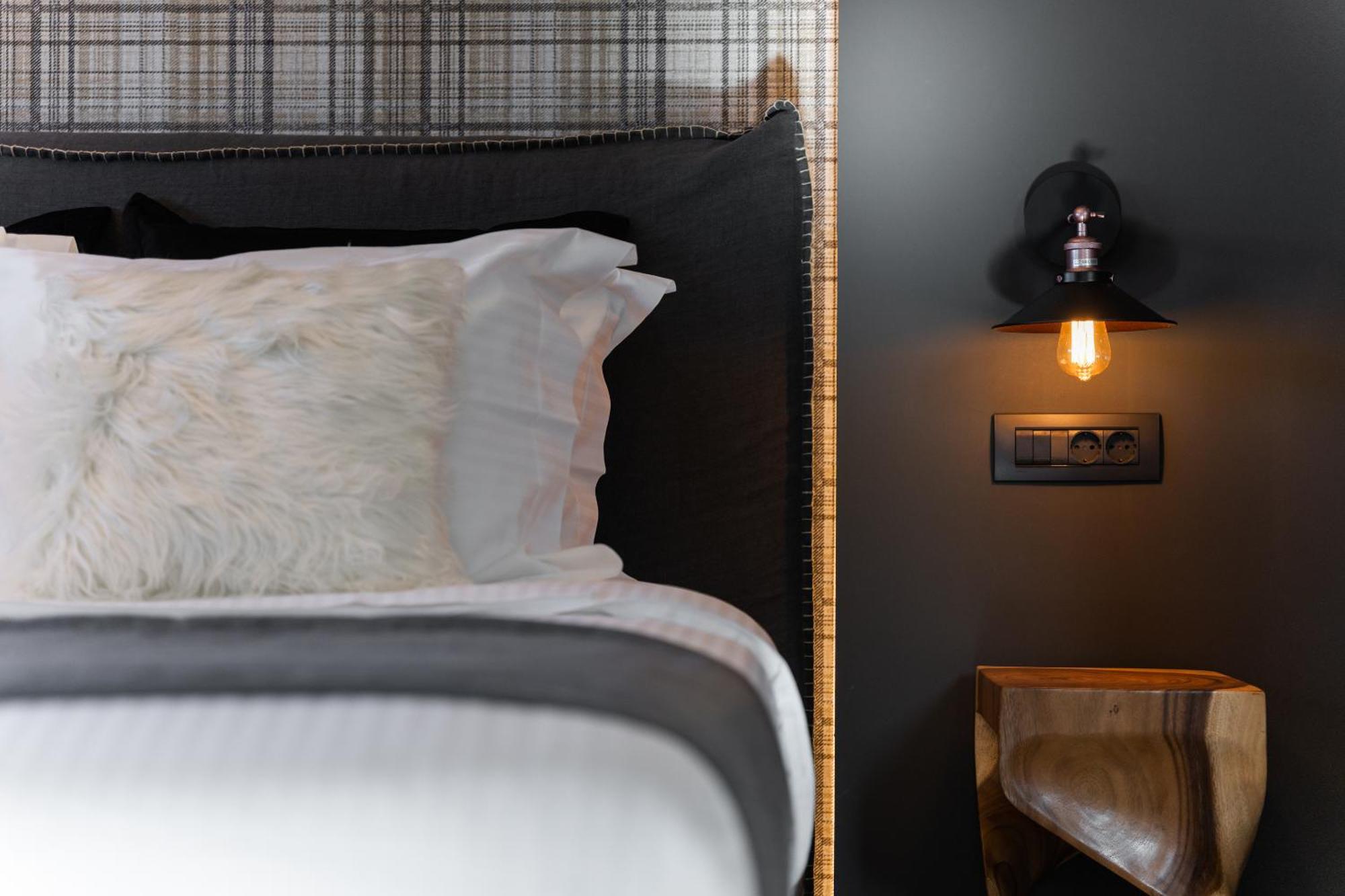 Gm Luxury Suites Kalavryta Zimmer foto